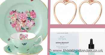 Valentine's Day gifts that she'll really love (and none of them are flowers)