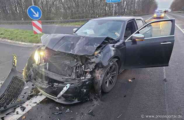 POL-WHV: Schwerer Verkehrsunfall auf der B436 in Sande