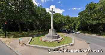 Dad stabbed in front of his baby by ex’s new partner at Chislehurst memorial