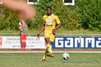 FC Poperinge haalt voor de neus van Boezinge en Zonnebeke aanvaller van Geluveld weg
