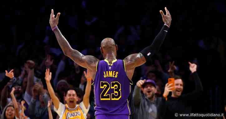 NBA Freestyle | LeBron James non ha limiti: 42 punti a 40 anni. Prima di lui, solo Jordan