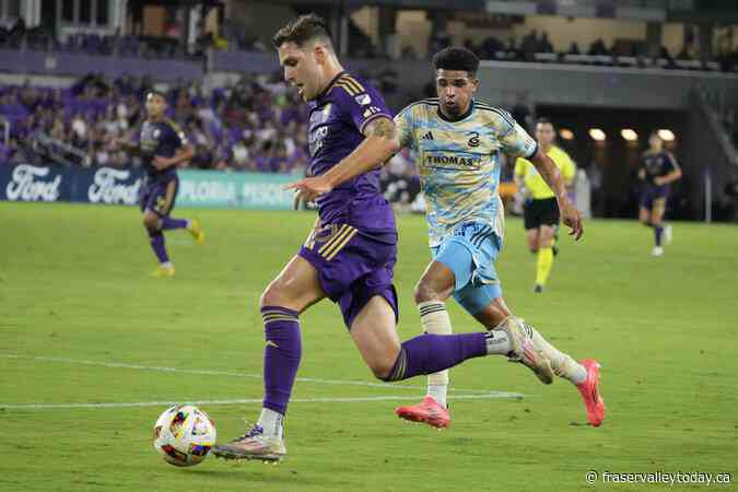 CF Montreal beefs up defence with additions of Petrasso, Craig