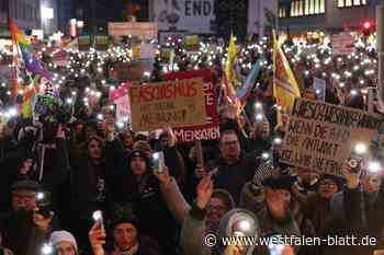 25.000 Menschen demonstrieren in Bielefeld gegen Rechtsextremismus