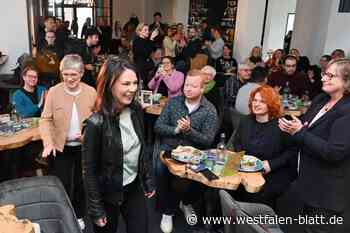 Annalena Baerbock erzählt in Paderborn von einer beängstigenden Nacht