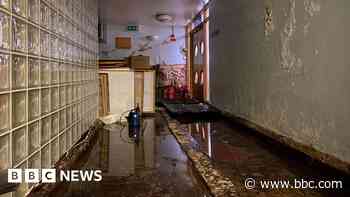 Photos show 'crumbling', abandoned hospital rooms