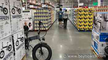 Consumer sentiment falls for second consecutive month, survey says