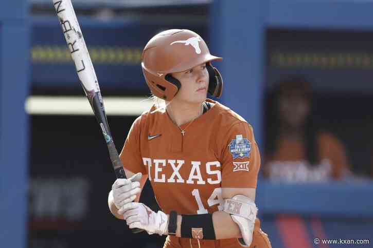 No. 1 Texas softball run-rules 2 teams on opening day in Louisiana