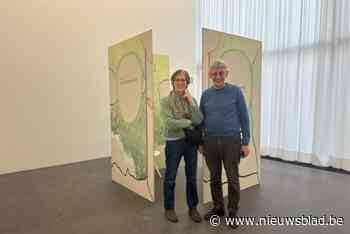 Deze bezoekers gingen nog snel een kijkje nemen voor Roger Raveel Museum meer dan een jaar lang sluit