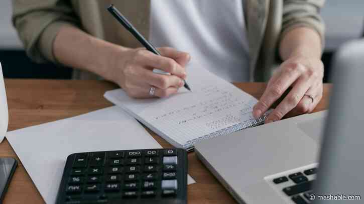 When to hire a bookkeeper, according to experts