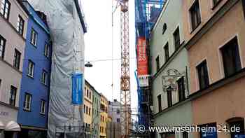 Dauer-Baustelle nach Großbrand „Am Weberzipfel“ in Wasserburg: Wann ist ein Ende in Sicht?