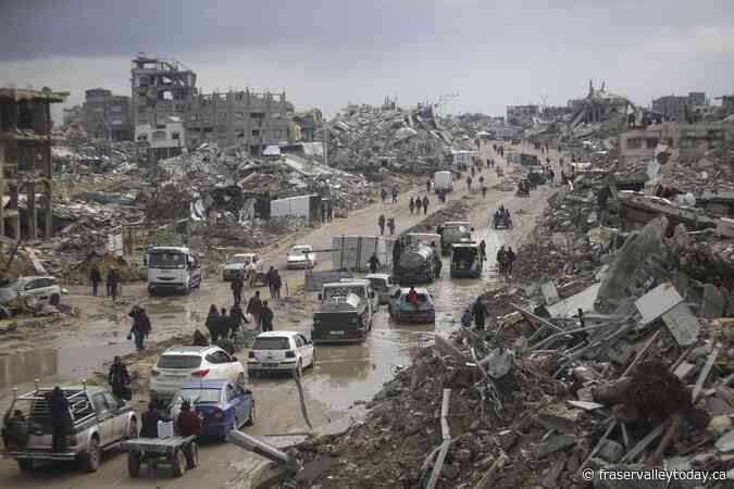 Red Cross vehicles arrive at Gaza location where Hamas is to release 3 Israeli hostages