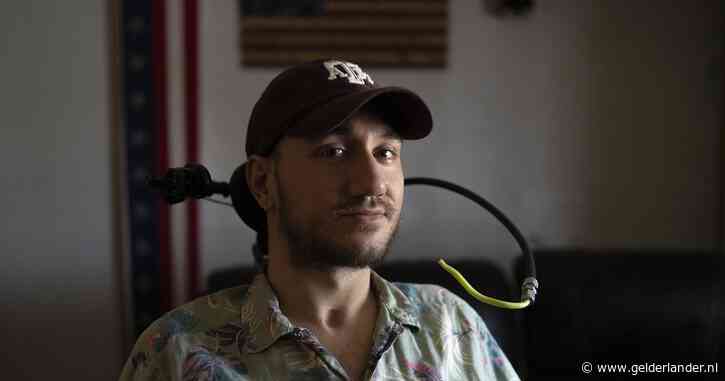 Zonder handen kan verlamde Noland (30) toch weer zelf berichten sturen: ‘Musk zei dat ik geschiedenis schreef’