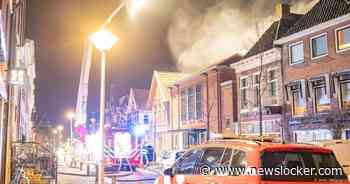 Grote brand in discotheek Dokkum, NL-Alert verstuurd om rook