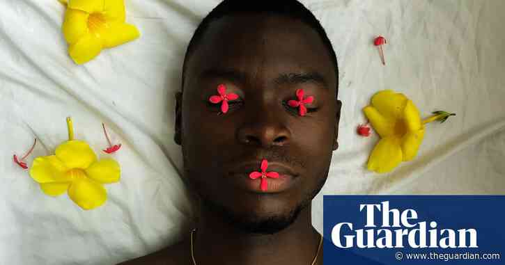 ‘I was amazed by how beautiful the flowers were’: Diderot Yap’s best phone picture