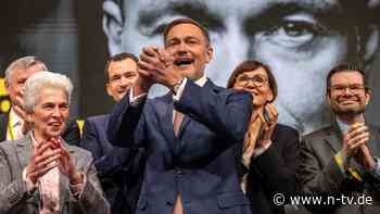 Parteitag feiert Lindner: Die FDP macht sich stark - aber stark genug?