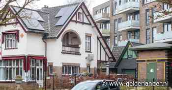 Honderden reacties op deze 'villa met inkijk' in Ede: 'Wie verzint dit?’