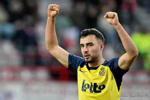 Van Yves Vanderhaeghe over Hein Vanhaezebrouck tot Noah Sadiki: waarom iederéén zo’n fan is van Charles Vanhoutte