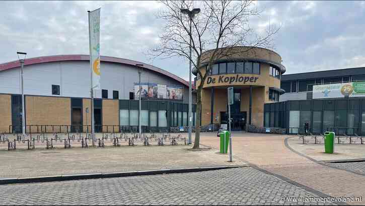 Lelystad - Zwembad De Koploper na brand weer open