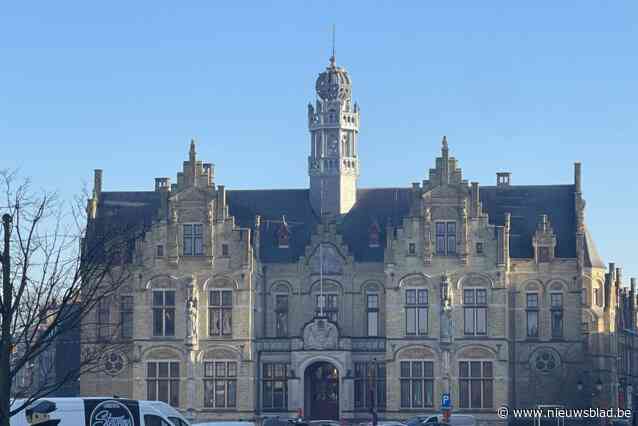 Vogelkweker (62) veroordeeld voor bezit van illegale wapens: “Zelfs in het nachtkastje lag een revolver”