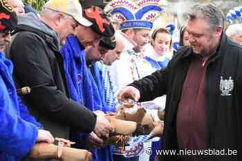 De klompen zijn gedoopt met cognac: hier zijn de Gilles klaar voor een voorjaar zonder pijnlijke voeten