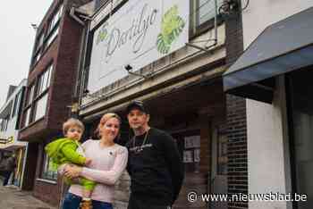 Nina (33) en Ké (40) verhuizen hun dartsbar en nagelsalon: “Hier gaat de dartsbar beter aanslaan”