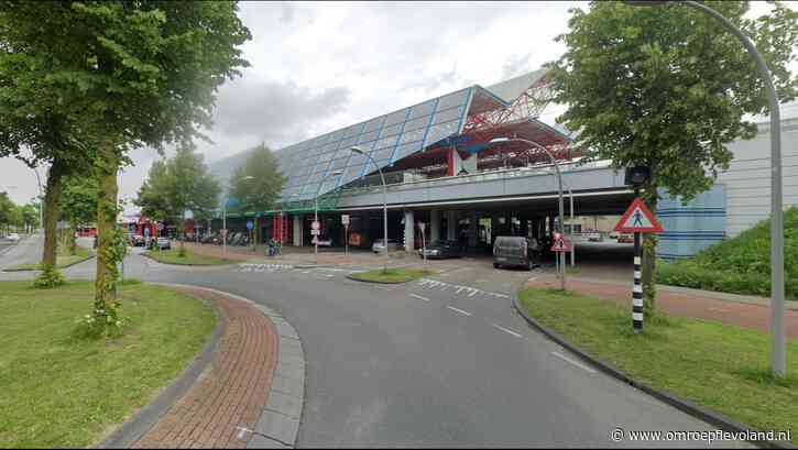 Lelystad - 	Fiets- en voetpad bij station dicht vanwege rioolwerkzaamheden