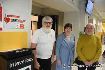 Sint-Pieters-Leeuw is al tien jaar ‘hartveilige’ gemeente: “We blijven verder AED-toestellen plaatsen”