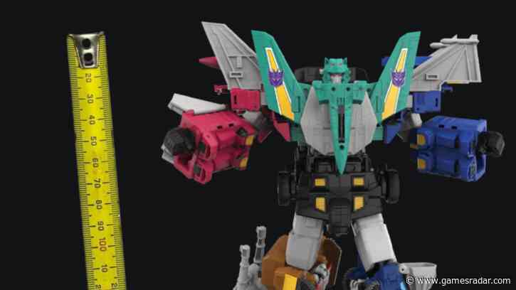This crowdfunding project wants to treat Transformers fans to 12 inches of Breastforce