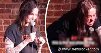 Cabaretier uit haar plaat tijdens show: ’Kijk me in de ogen!’