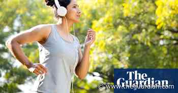 UK shoppers inspired by health food trends on social media ‘lift retail sales’