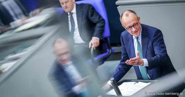 Letzte Bundestagssitzung von scharfen Attacken geprägt