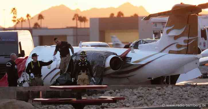 Privatjet von Mötley-Crüe-Sänger rammt Flugzeug – ein Toter