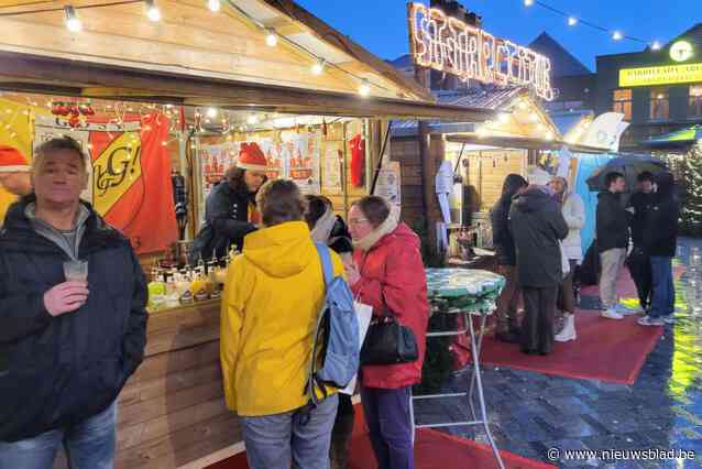 Herbruikbare bekers op kerstmarkt leverden misverstanden op: “Vereniging speelde volledige voorraad kwijt”