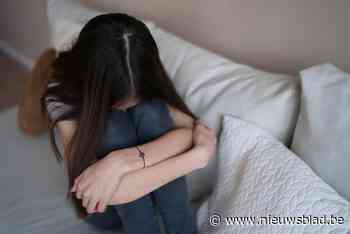 Man verkracht zijn 12-jarige stiefdochter, die zwanger raakt en bevalt van dochter: “Wat hier is gebeurd, tart alle verbeelding”