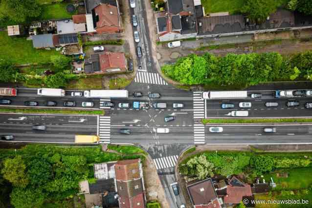 Volledige herinrichting komt er pas in 2029, maar dit gevaarlijk kruispunt wordt nu al veiliger gemaakt