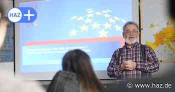 Hannover: Europa-Botschafter spricht mit Schülern der IGS Kronsberg