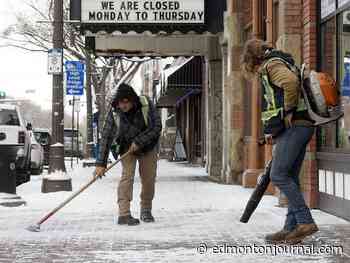 Edmonton weather: Deep freeze on pause, flurries and snowfall ahead