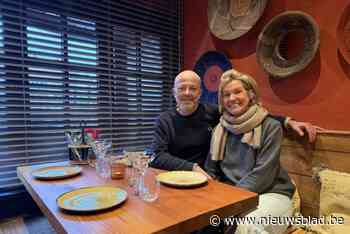 Staf en Sylvia serveren klassiekers en wereldkeuken in nieuwe zaak ‘Cinco Hijas’: “Het was tijd om de stap te wagen”