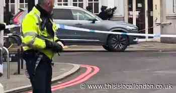 Man ‘making threats to kill’ arrested after 15-hour police stand-off in Lewisham