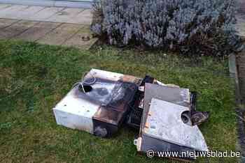 Bewoonster kan dampkapbrand zelf blussen