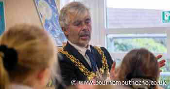 Mayor of Poole reveals footballing ambition to schoolchildren