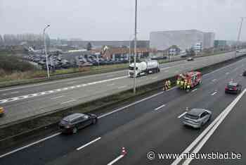 Man ter plaatse gereanimeerd en in levensgevaar afgevoerd na ongeval op E17