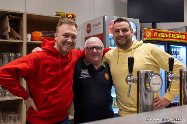 Kenneth (31) en Stijn (32) maken kantinelied voor hun voetbalclub: “Met ons lied en onze supporters naar Kamping Kitsch is onze droom”