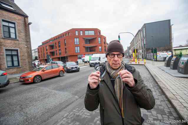Michel (66) slachtoffer van zware verkeersagressie nadat hij kruispunt wil oprijden: “Mijn bril is gesneuveld, daar bleef het gelukkig bij”
