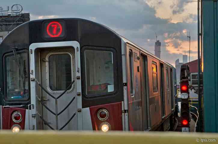 Bronx officer stops subway surfer atop 7 train at Mets-Willets Point station