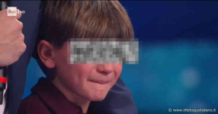 “Il bambino che piange, che cucciolo imperdibile”: chi è Vittorio Bonvicini, il piccolo che si è commosso con Alessandro Borghi e Damiano David a Sanremo 2025