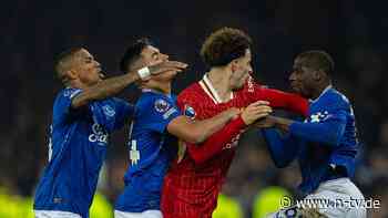 Platzverweise, VAR, Derby-Drama: Nach Pokal-Blamage: FC Liverpool kassiert nächsten Rückschlag