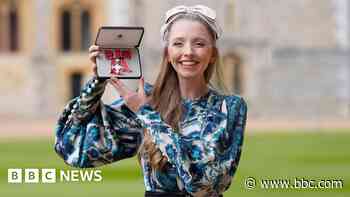 TikTok organist leaving as college  music director