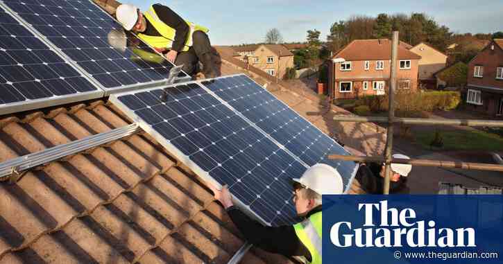 Solar panels could cut fuel-poor UK families’ energy bills by 24%, says study