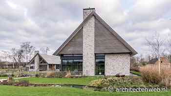 Houten zonwering afgestemd op de gevelsteen